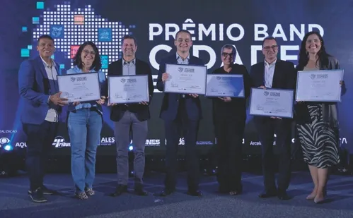 
          Imagem ilustrativa da imagem Atrativos para curtir o verão na capital capixaba
          