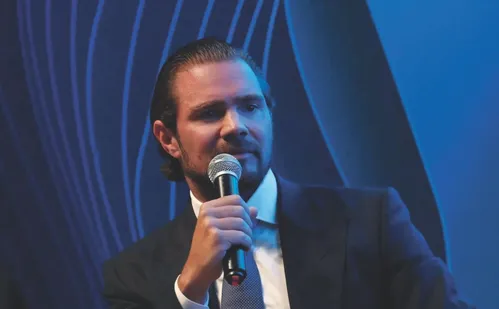 
          Imagem ilustrativa da imagem Banco Master: resgate pago a clientes custará R$ 41 bilhões
          