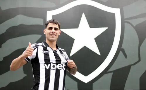 
          Imagem ilustrativa da imagem Botafogo anuncia a contratação do ponta direito Lucas Villalba
          