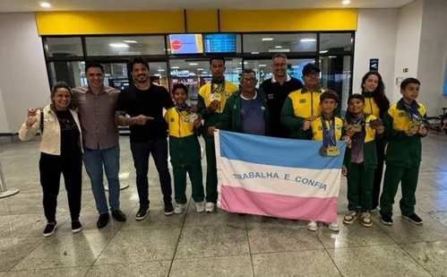 
          Imagem ilustrativa da imagem Capixabas conquistam 31 medalhas no Pan-Americano de Karatê 2025
          