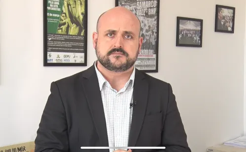 
          Imagem ilustrativa da imagem Cartilha reforça direitos das marisqueiras e paneleiras capixabas
          