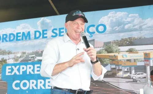 
          Imagem ilustrativa da imagem Casagrande: "Expresso GV será a maior obra de mobilidade feita na Grande Vitória"
          