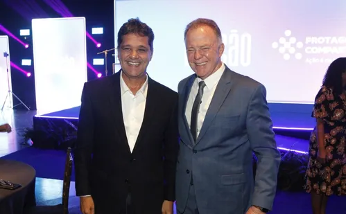 
          Imagem ilustrativa da imagem Casagrande anuncia Ricardo Ferraço como seu pré-candidato ao Governo do ES
          