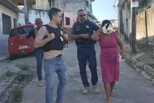 
          Imagem ilustrativa da imagem Caso Esther: Ex-companheira de um dos suspeitos do crime é presa pela Polícia Civil
          