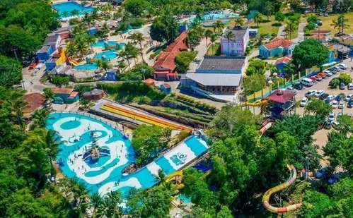 
          Imagem ilustrativa da imagem Cidade Saúde: diversão em mais de 50 praias de Guarapari
          