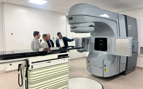 
          Imagem ilustrativa da imagem Hospital das Clínicas planeja comprar robô para cirurgias
          