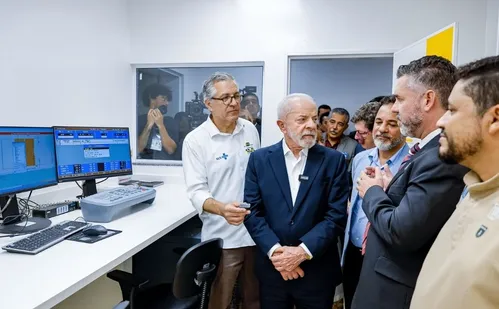 
          Imagem ilustrativa da imagem Colatina ganha acelerador linear e amplia tratamento oncológico pelo SUS
          