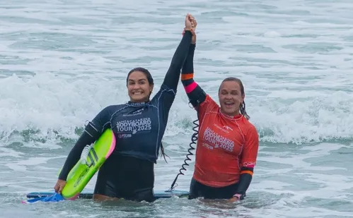 
          Imagem ilustrativa da imagem Cinco capixabas estão entre as doze melhores do mundo no Bodyboarding
          