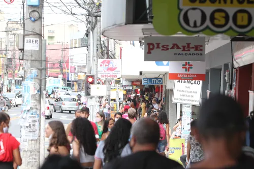 
          Imagem ilustrativa da imagem Comércio do ES cresce e lidera no Sudeste
          