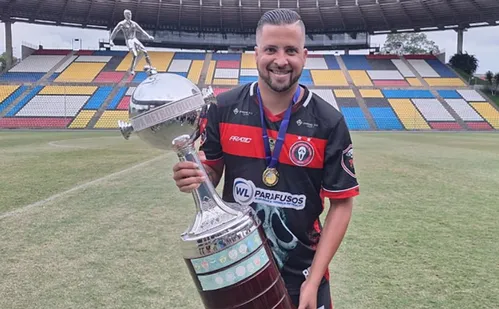 
          Imagem ilustrativa da imagem Copa Metropolitana: Pânico leva susto, mas é campeão nos pênaltis
          