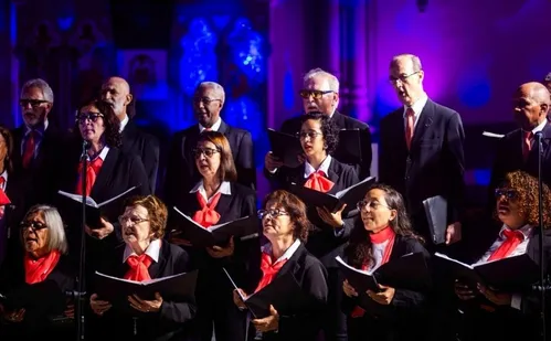 
          Imagem ilustrativa da imagem Coral ArcelorMittal inicia apresentações de Natal gratuitas nesta sexta-feira
          