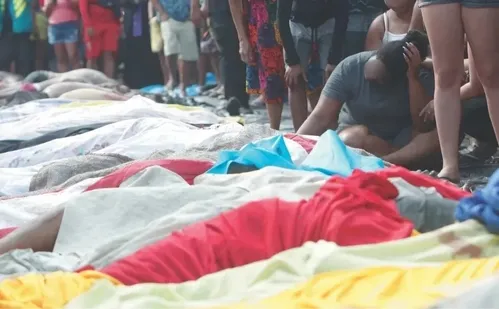 
          Imagem ilustrativa da imagem Corpos dos 117 mortos em megaoperação no Rio estão liberados, diz defensoria
          