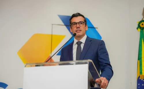 
          Imagem ilustrativa da imagem Correios prevê fechar mil agências e 15 mil demissões voluntárias
          