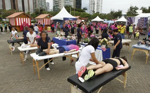
          Imagem ilustrativa da imagem Corrida Tribuna Ruas da Cidade: atletas com deficiência brilham na prova
          