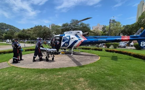 
          Imagem ilustrativa da imagem Criança de 2 anos é resgatada de helicóptero após se queimar com água quente no ES
          