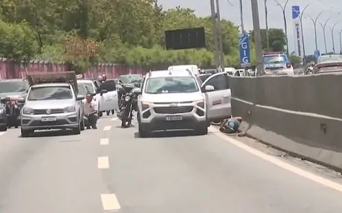 
          Imagem ilustrativa da imagem ‘Levou um tiro na perna durante atividade de Ciências’, diz secretário sobre criança baleada no Rio
          