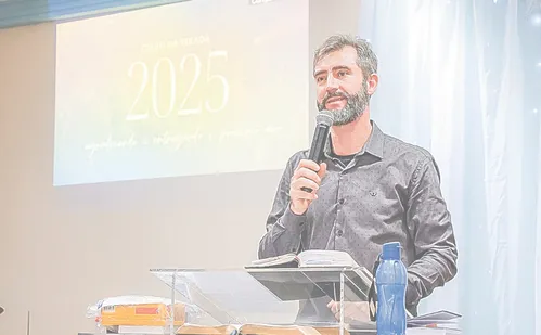 
          Imagem ilustrativa da imagem Cultos especiais e inauguração de “geladoteca” na IBCV
          