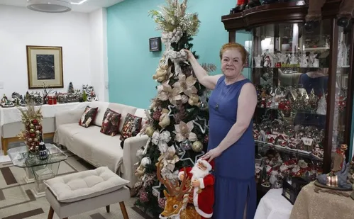 
          Imagem ilustrativa da imagem Decoração natalina: cenários mágicos para celebrar o Natal em casa
          