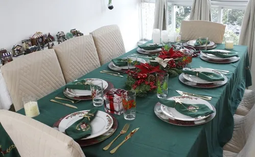 
          Imagem ilustrativa da imagem Decoração natalina: cenários mágicos para celebrar o Natal em casa
          