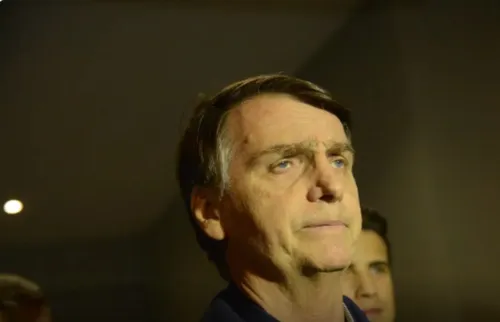 
          Imagem ilustrativa da imagem Ministros do STF devem manter prisão preventiva de Bolsonaro nesta segunda-feira
          