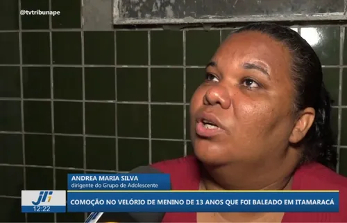 
          Imagem ilustrativa da imagem Dor e revolta no adeus a menino morto a caminho da igreja em Itamaracá
          