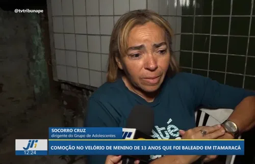 
          Imagem ilustrativa da imagem Dor e revolta no adeus a menino morto a caminho da igreja em Itamaracá
          