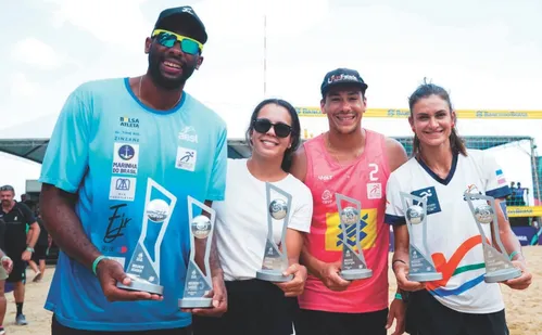 
          Imagem ilustrativa da imagem Duplas do Clube Aest no Circuito de Vôlei de Praia vão ao pódio
          