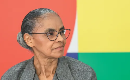 
          Imagem ilustrativa da imagem Eleições 2026: Marina Silva pode disputar o Senado pelo PT
          