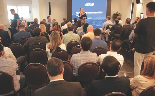 
          Imagem ilustrativa da imagem Empresários formam associação em Vitória
          