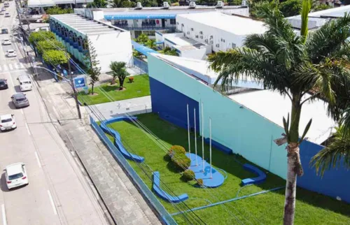 
          Imagem ilustrativa da imagem Estácio oferece duas mensalidades gratuitas para novos alunos em 2026
          