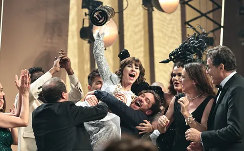 
          Imagem ilustrativa da imagem “Eu gosto de comida de verdade”, diz atriz vencedora do MasterChef
          