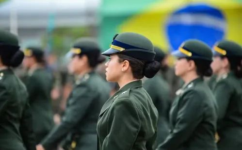 
          Imagem ilustrativa da imagem Exército abre vagas para alistamento feminino no Espírito Santo
          