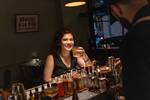 
          Imagem ilustrativa da imagem Fabricantes e bares apostam na confiança na relação com a clientela
          