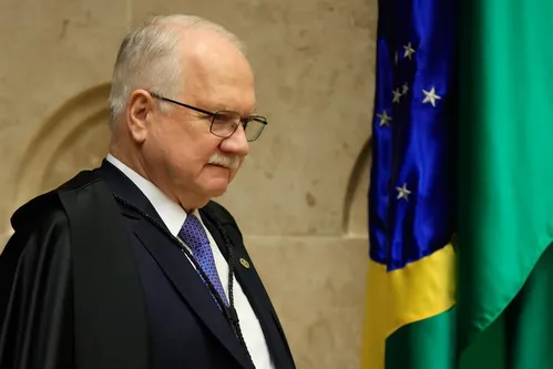 
          Imagem ilustrativa da imagem Feminicídio: proteção da vida das mulheres é dever constitucional e imperativo moral, diz Fachin
          