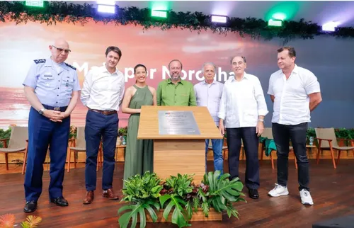 
          Imagem ilustrativa da imagem Fernando de Noronha caminha para ter energia 100% limpa até 2027
          