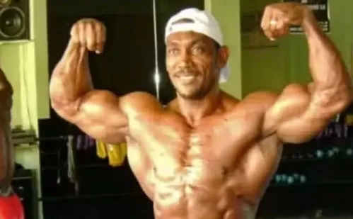 
          Imagem ilustrativa da imagem Fisiculturista brasileiro vice-campeão mundial morre de infarto em Colatina
          