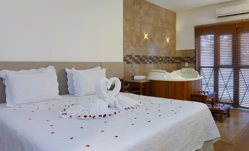 
          Imagem ilustrativa da imagem Flamboyant entre os melhores
          