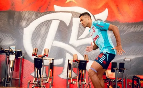 
          Imagem ilustrativa da imagem Flamengo define data de reapresentação para pré-temporada no Ninho
          