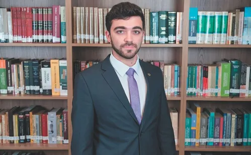 
          Imagem ilustrativa da imagem Golpes mais sofisticados na Black Friday confundem até os especialistas
          