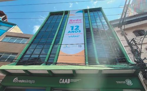 
          Imagem ilustrativa da imagem Governo do ES oferece tratamento de graça contra vício em apostas e jogos on-line
          