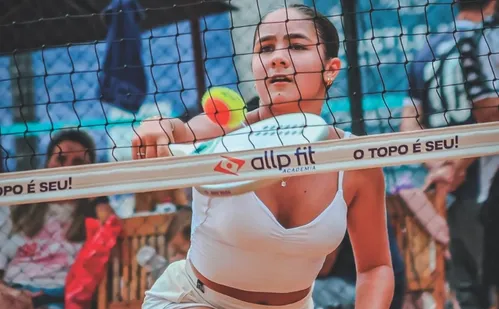 
          Imagem ilustrativa da imagem Guarapari: Praia do Morro vai receber torneio de beach tennis
          