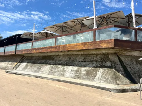 
          Imagem ilustrativa da imagem Homem é assassinado dentro de restaurante em Porto de Galinhas
          