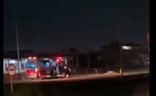 
          Imagem ilustrativa da imagem Homem morre atropelado por táxi na Rodovia do Sol, em Vila Velha
          