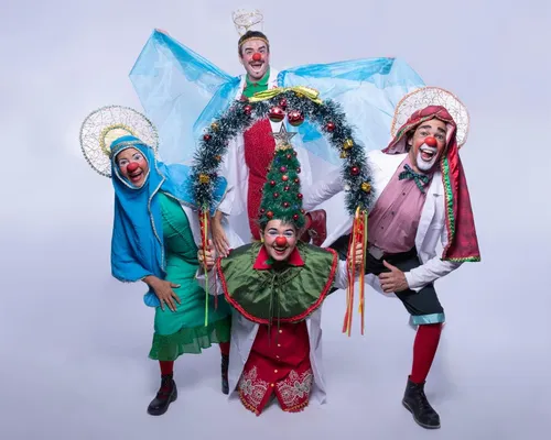 
          Imagem ilustrativa da imagem Hospitais públicos do Recife recebem espetáculo natalino dos Doutores da Alegria
          