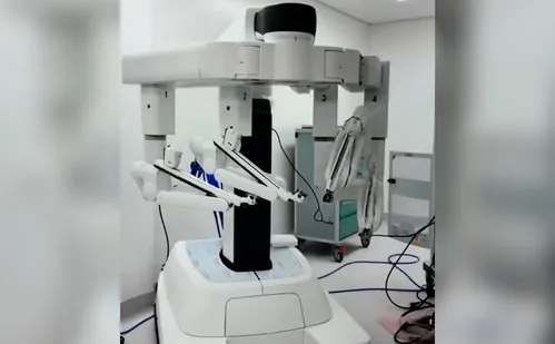 
          Imagem ilustrativa da imagem Hospital das Clínicas planeja comprar robô para cirurgias
          