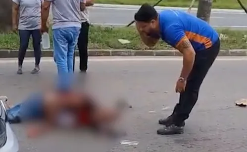 
          Imagem ilustrativa da imagem Idoso é atropelado e motociclista foge do local em Cariacica
          