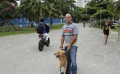 
          Imagem ilustrativa da imagem Idosos deixam de caminhar com medo de bicicletas elétricas na Grande Vitória
          
