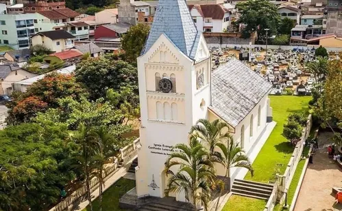 
          Imagem ilustrativa da imagem Igreja Luterana em Domingos Martins vai ser restaurada
          