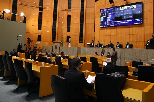 
          Imagem ilustrativa da imagem Imbróglios para a chapa do MDB
          