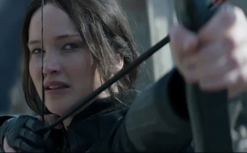 
          Imagem ilustrativa da imagem Jennifer Lawrence deve voltar a fazer Katniss no novo filme de 'Jogos Vorazes'
          